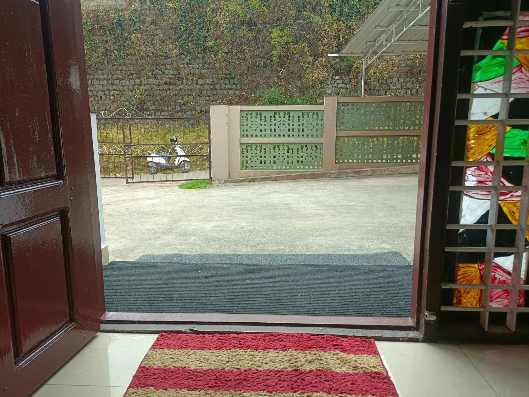QUEENS COTTAGE - individual cottage Ooty Esterno foto